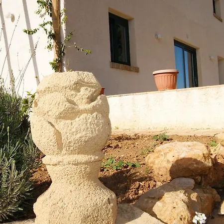 Casale Laurus Bed and Breakfast